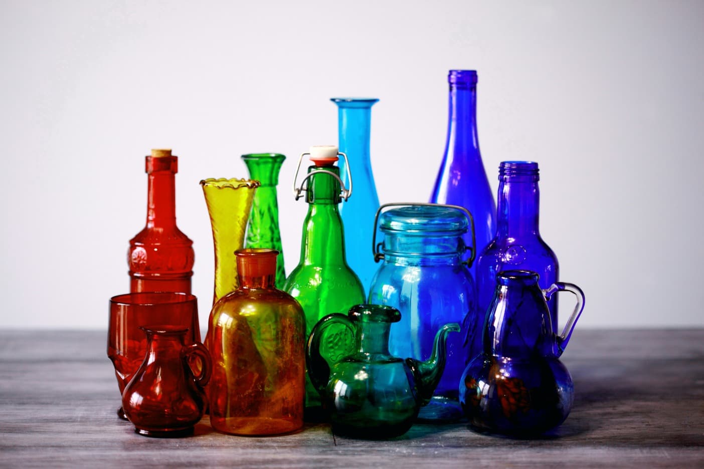 What is taught in the Glass and Ceramic Design (B.Des.) course?